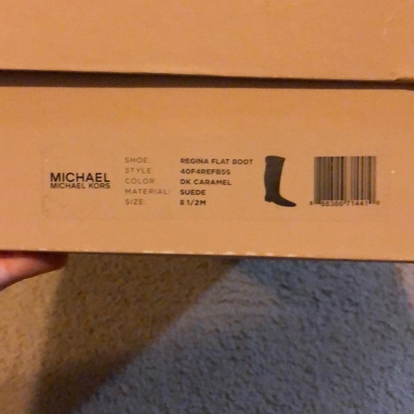 Barely worn Michael Kors over the knee boots - Picture 2 of 4